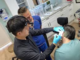 귀에서 소리가 나는 이유