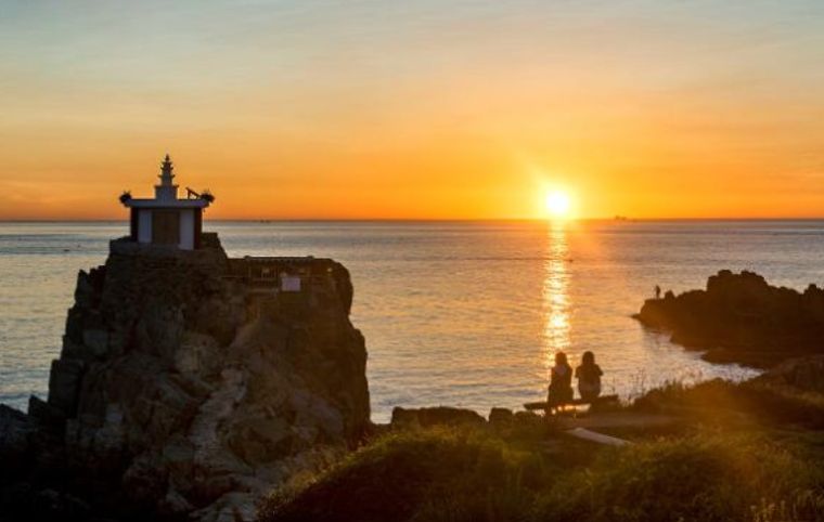 busan-orangdae-park-sunrise