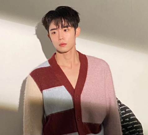 에일리 최시훈 커플 결혼 전제 열애 근황