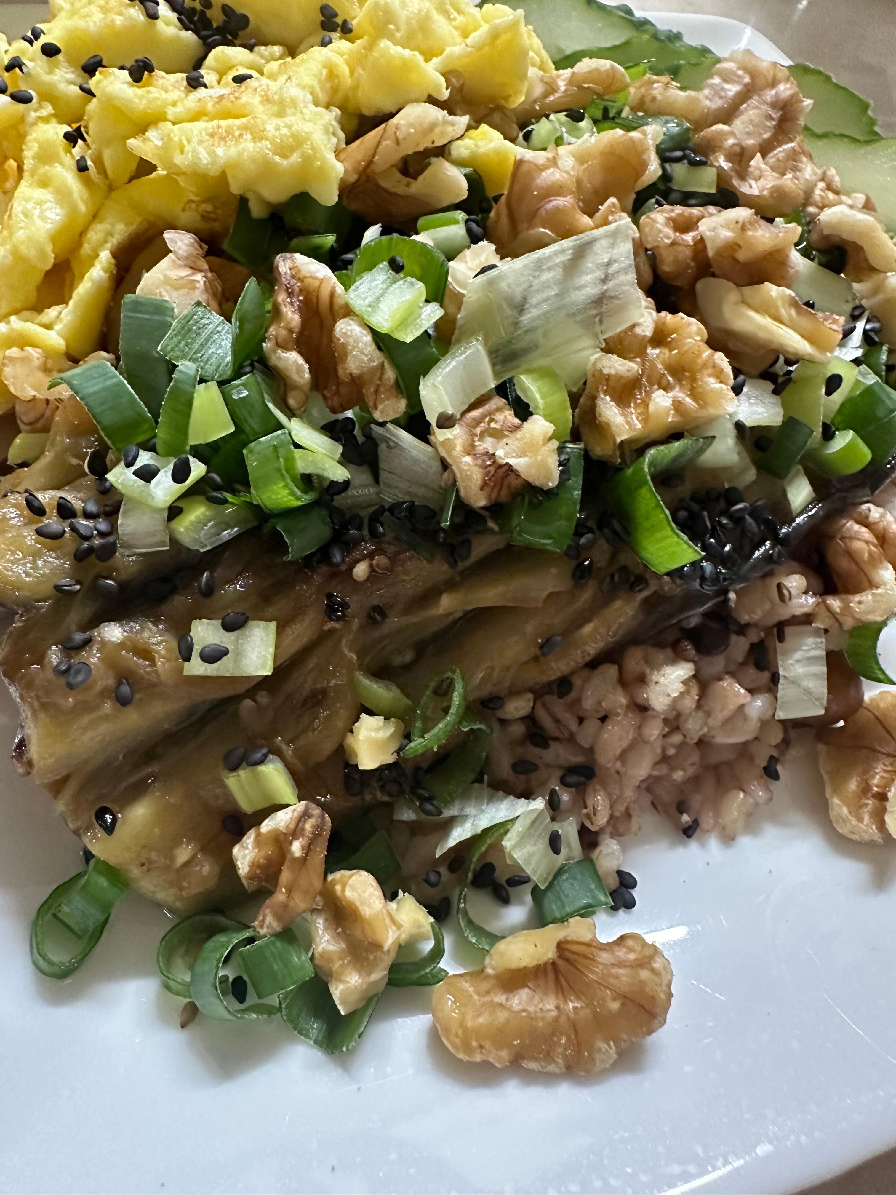 Eel or Eggplant? Park Na-rae&rsquo;s Eggplant Rice Bowl Recipe (Following Celebrity Diet Meal Plans, Healthy Diet, Delicious Diet, Filling Diet, Super Simple Eggplant Rice Bowl Recipe, Sauce Recipe, Eggplant Benefits, Packed with Antioxidant and Anti-Cancer Properties, Recommended Vegetable Dish, Without Doubanjiang, Without Sugar, Without Allulose)