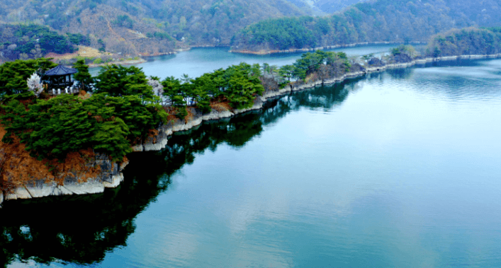 충북-부소담악