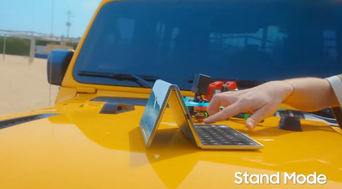 삼성-플렉스-S-스텐드-모드