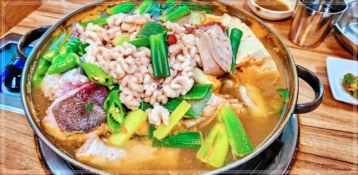 인천 도화동 맛집 42년 전통 노포 국내산 생대구탕
