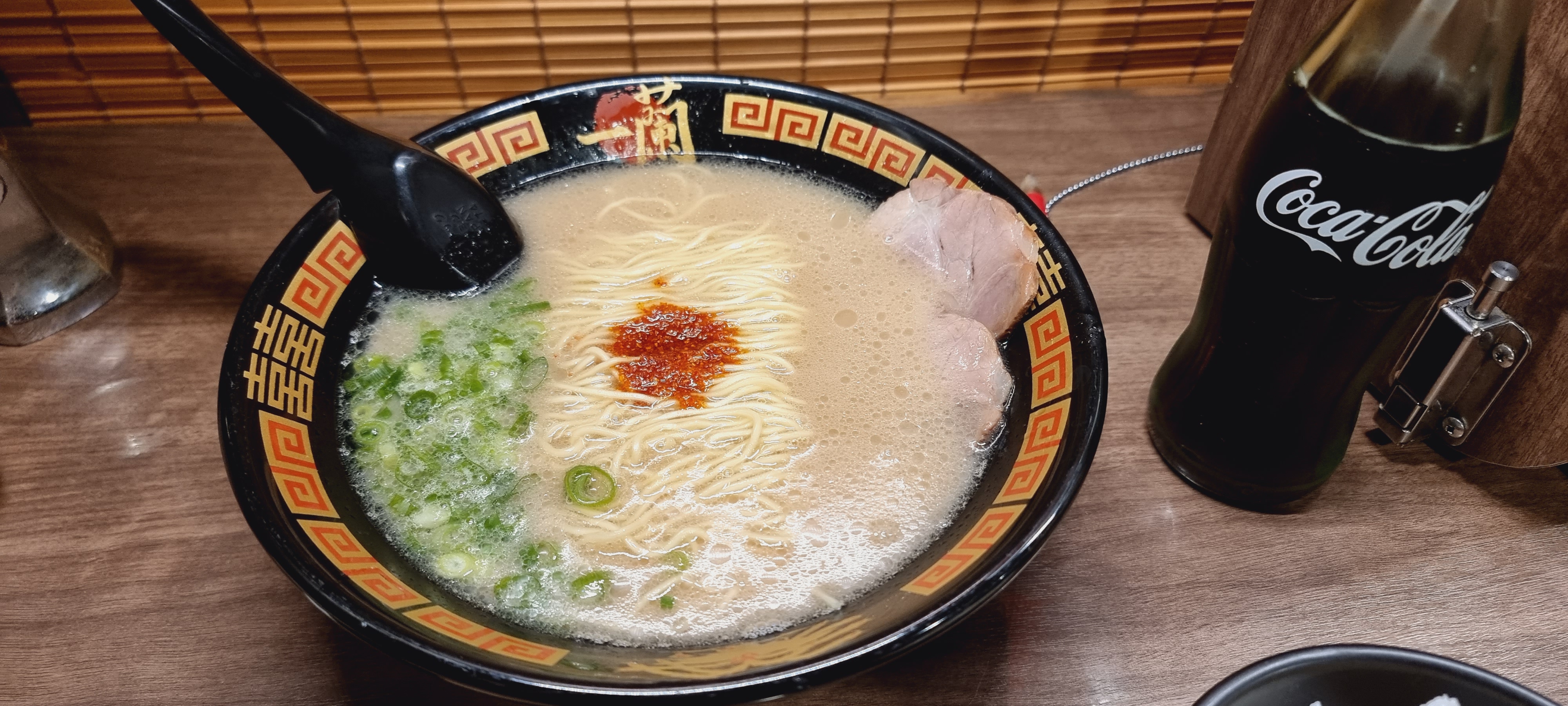 이치란라멘-돈코츠라멘