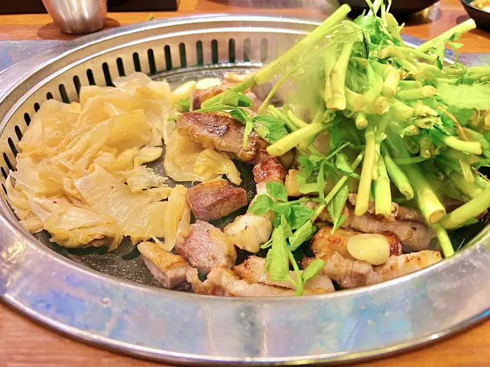 생생정보 분당 정자동 향긋한 조합 미나리 숙성 삼겹살 맛집