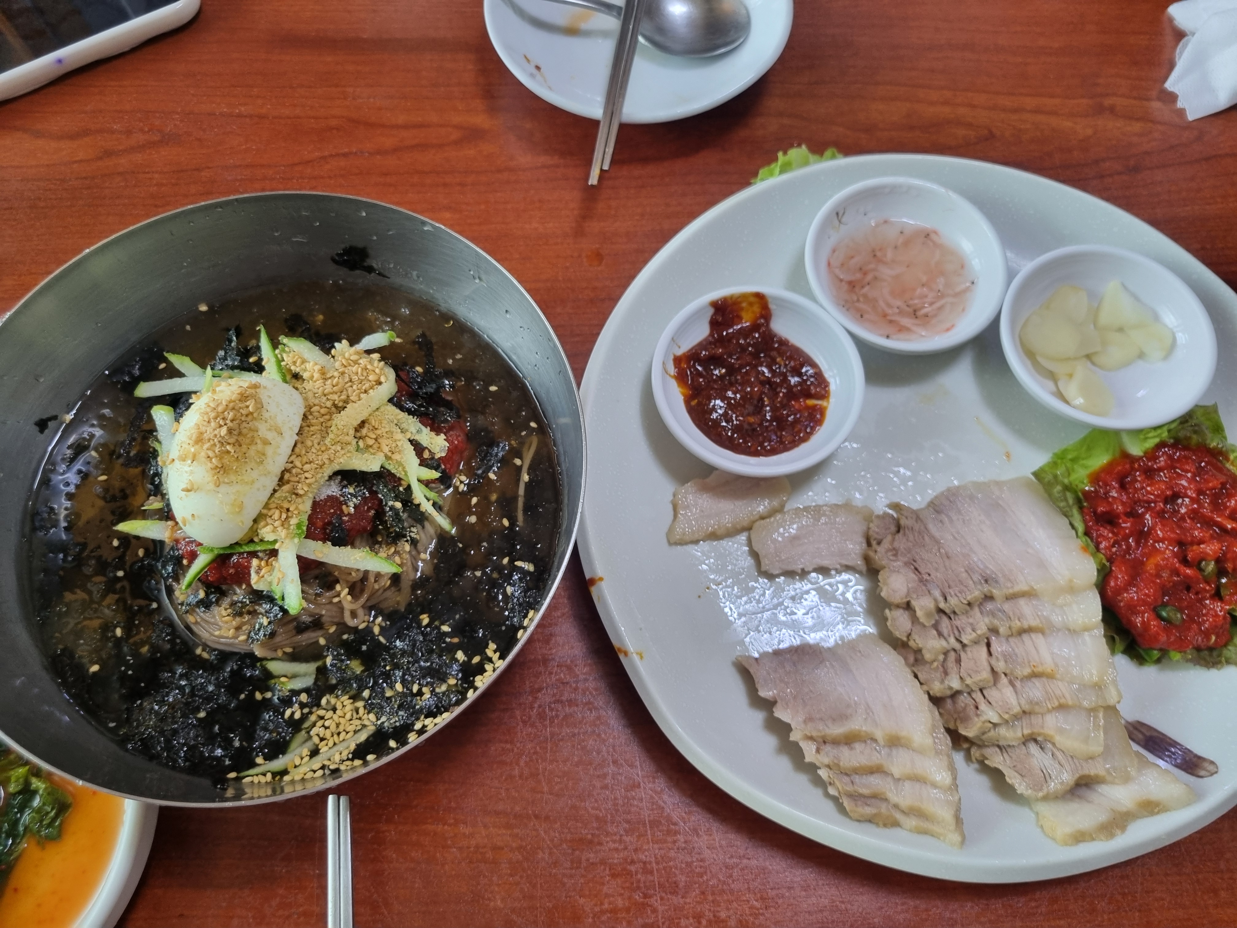 본가 동해막국수