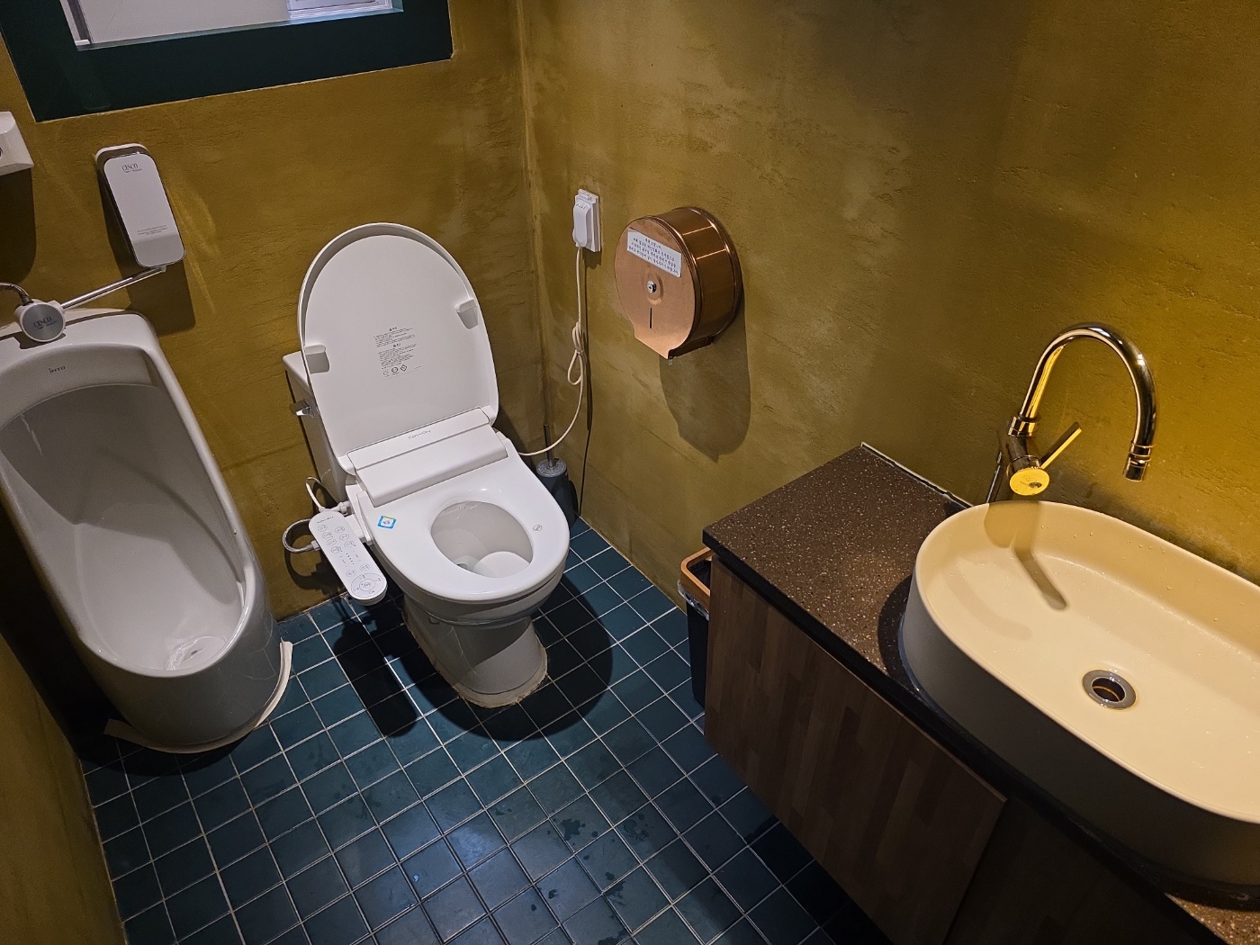 화장실 내부 사진1