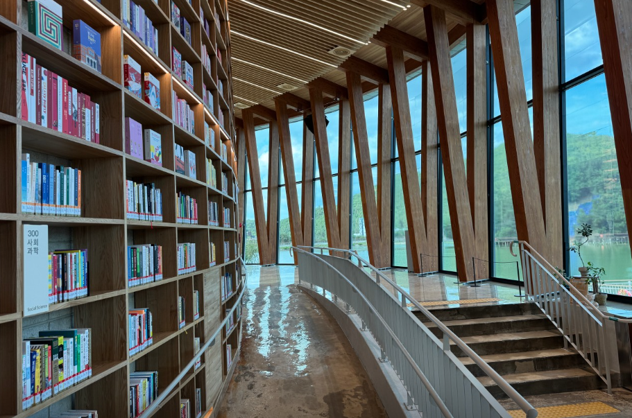 아중호수도서관