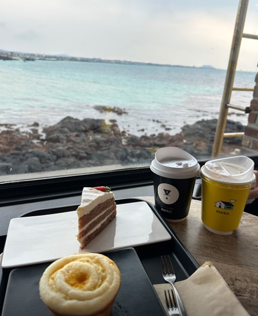 제주 애월 카페 이동건 오아시스80 바다뷰