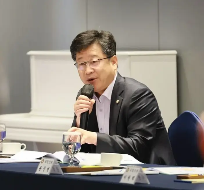 안호영