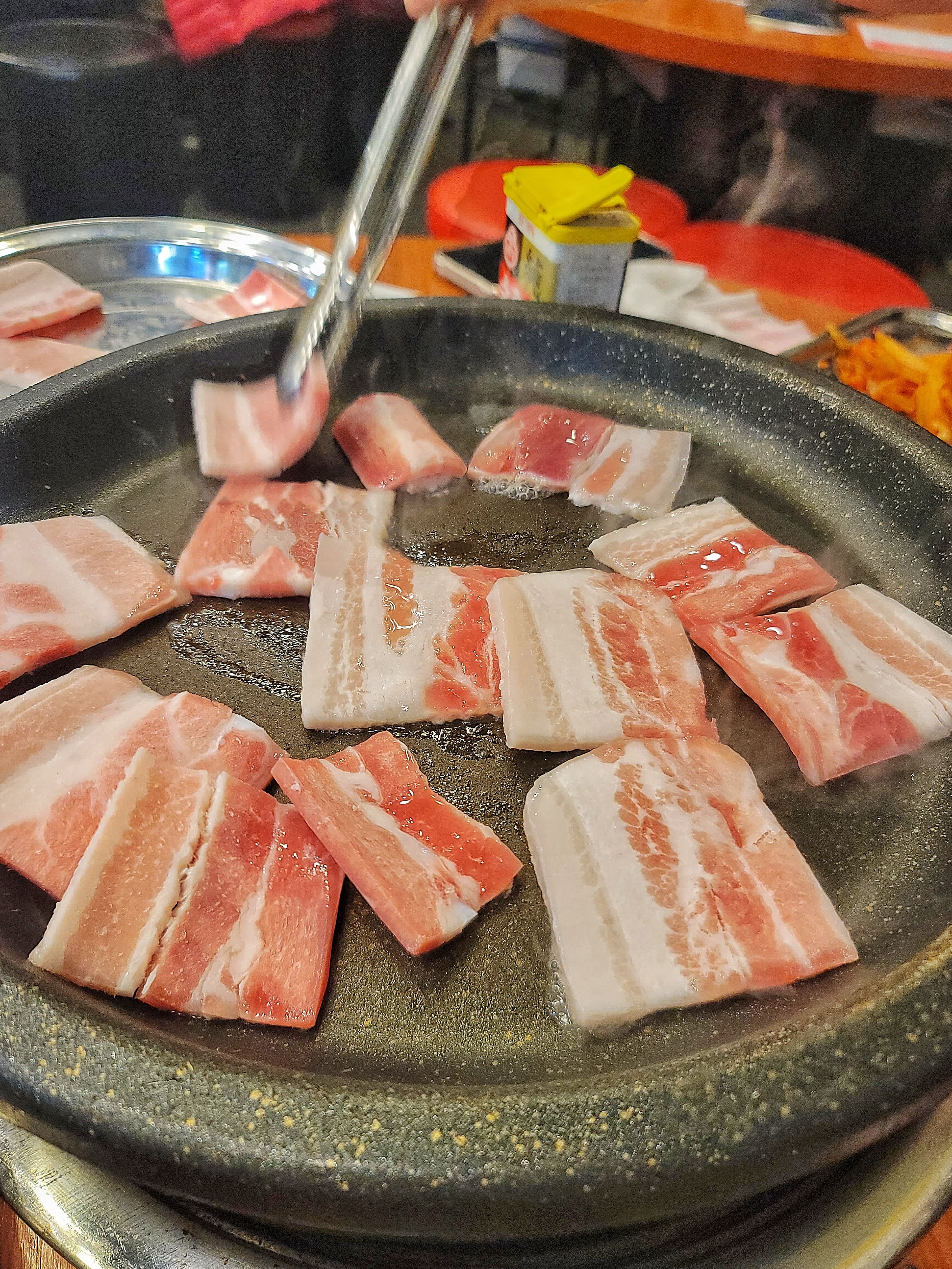 냉동삼겹살