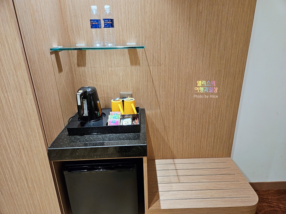 홀리데이 인 익스프레스 코타키나발루 시티 센터 스탠다드 룸 솔직후기