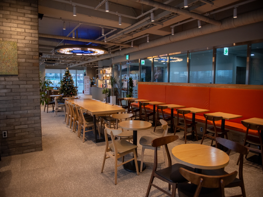 탐앤탐스이천안흥점