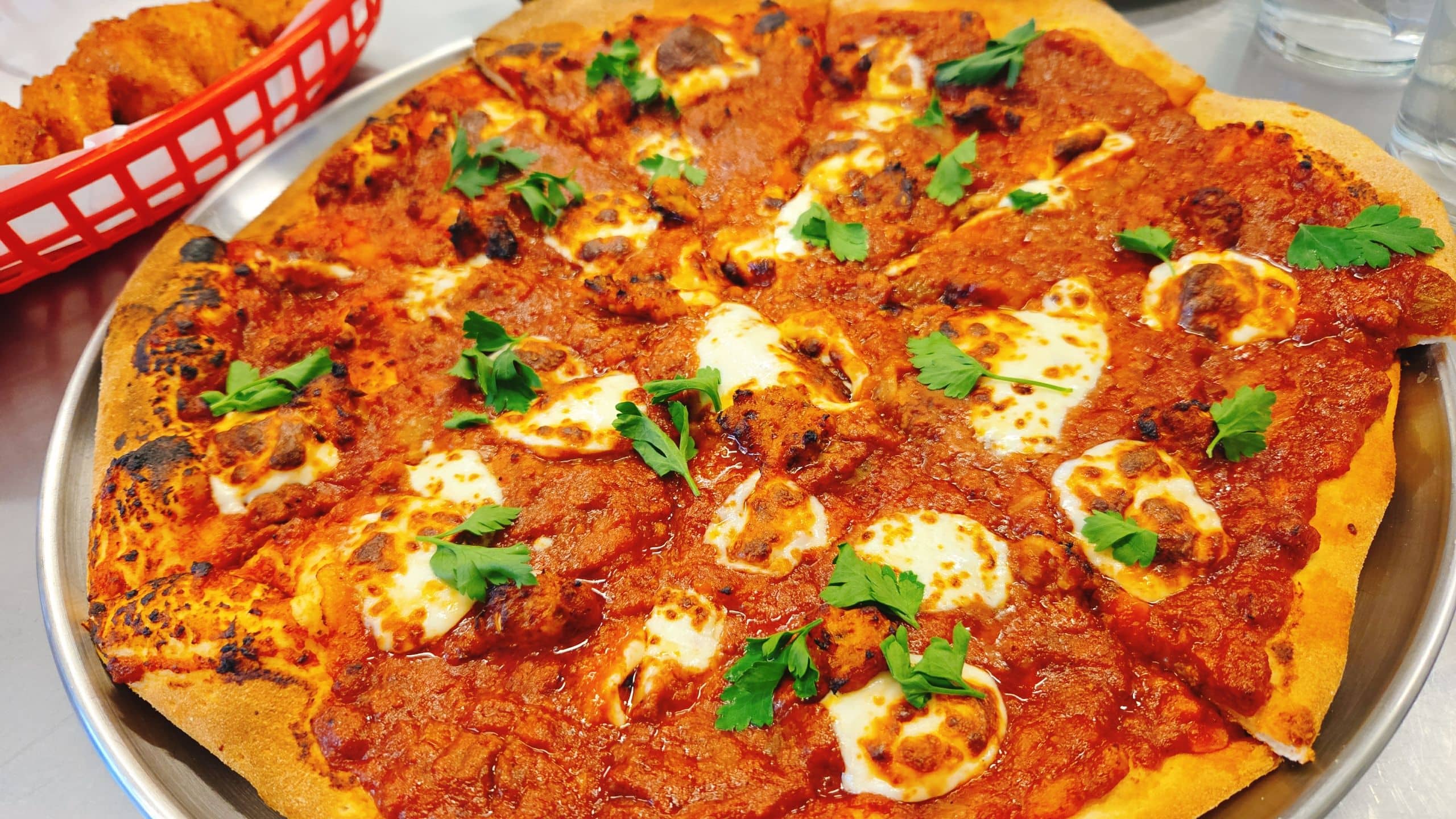 엉클피자 용산점