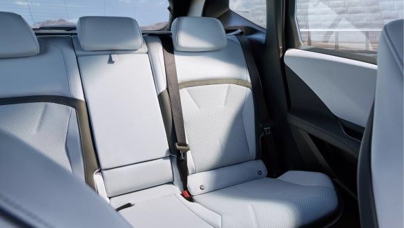 BMW iX3 사전 시승예약 시작 (사전예약자 혜택 100만원 + 출시 정보 총정리) 관련사진