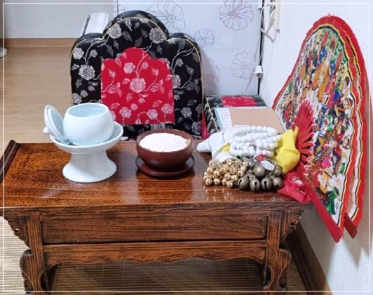 부천 영신당 부채 의자