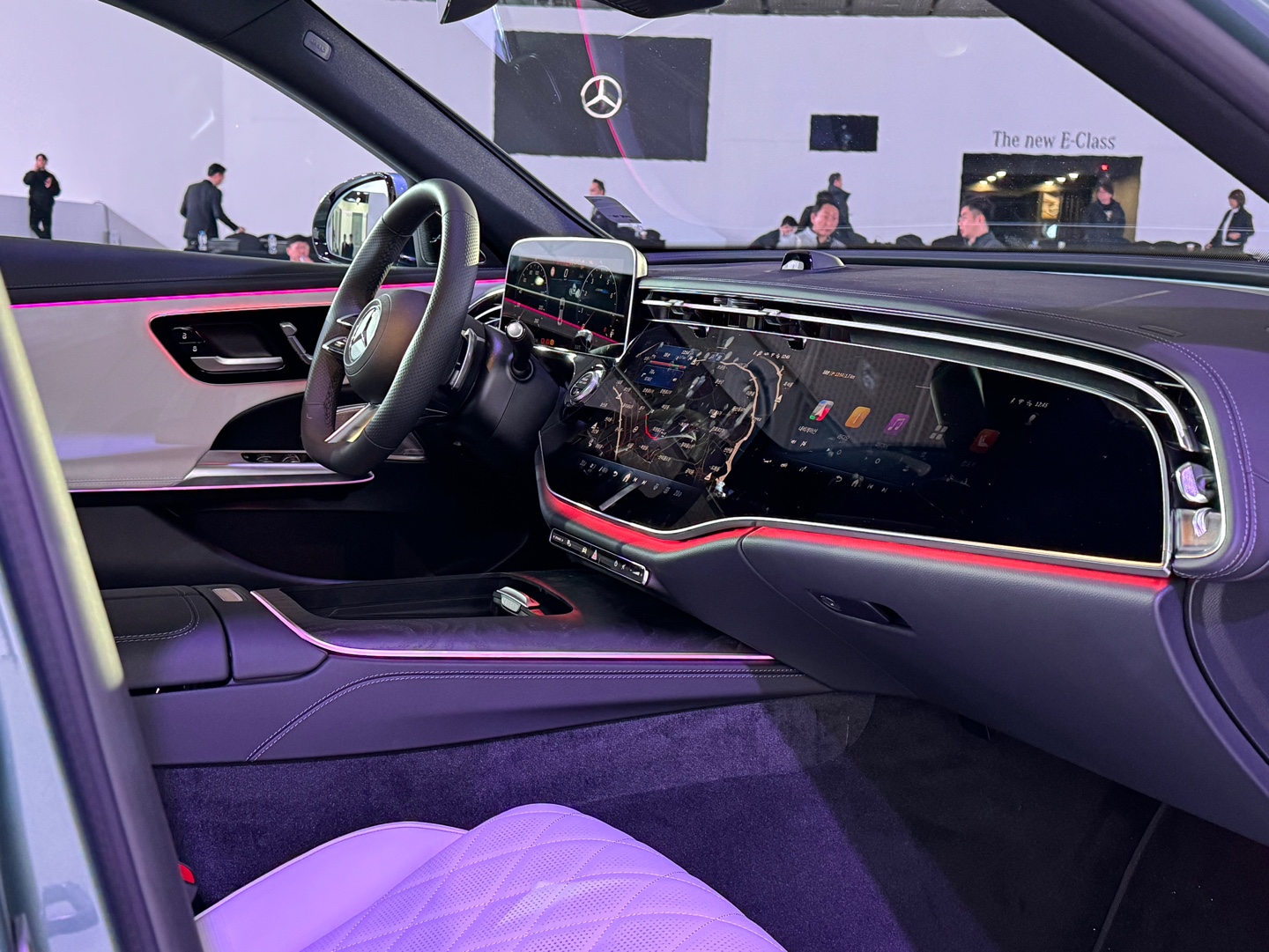 메르세데스-벤츠 더 뉴 E클래스(W214)