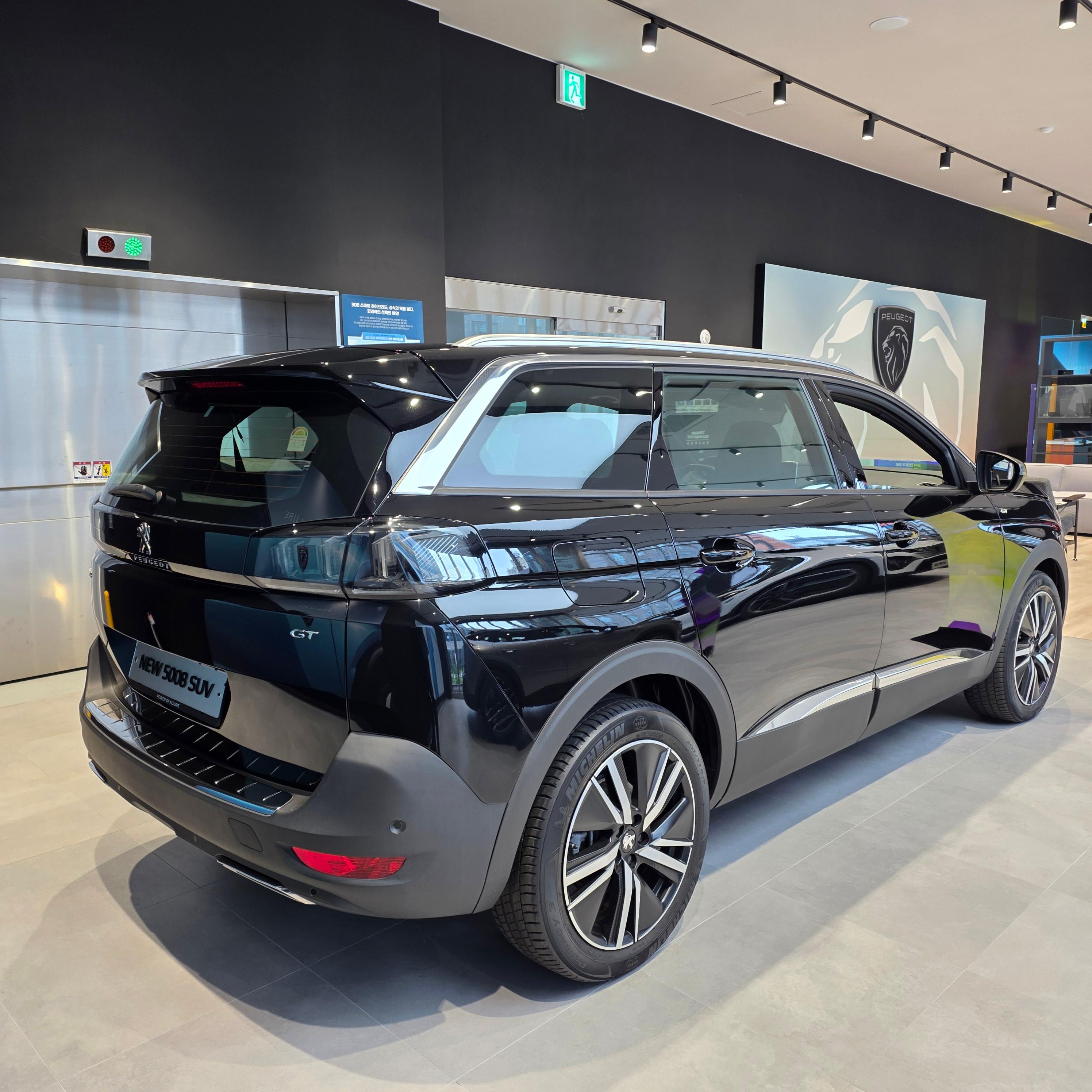 푸조 5008 프로모션