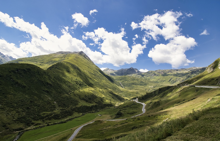 사람 없는 여름, 자연과 가까운 숨은 국내 여행지 3선