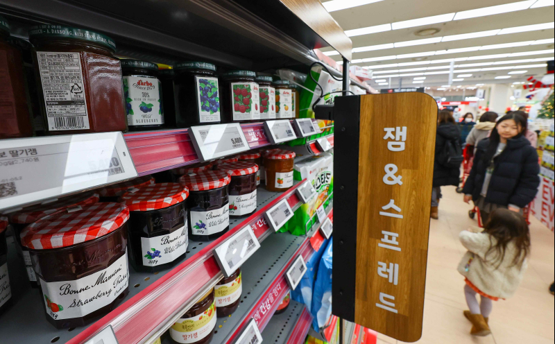 서울 시내 한 대형마트에 잼이 진열돼 있다.