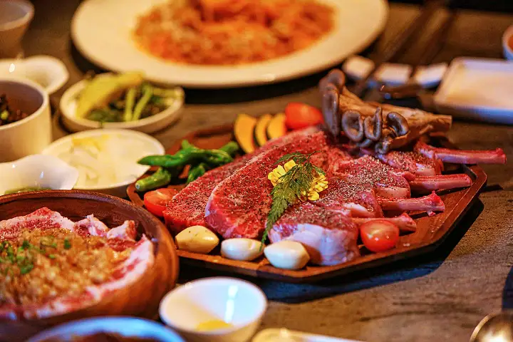 줄서는식당 45회 강경준 화로구이 꽃갈비 소갈비 양갈비 양념뼈목살 우엉 청어알밥 용산 용리단길 맛집