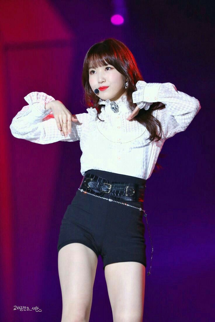 아이즈원 혼다히토미 고화질 몸매