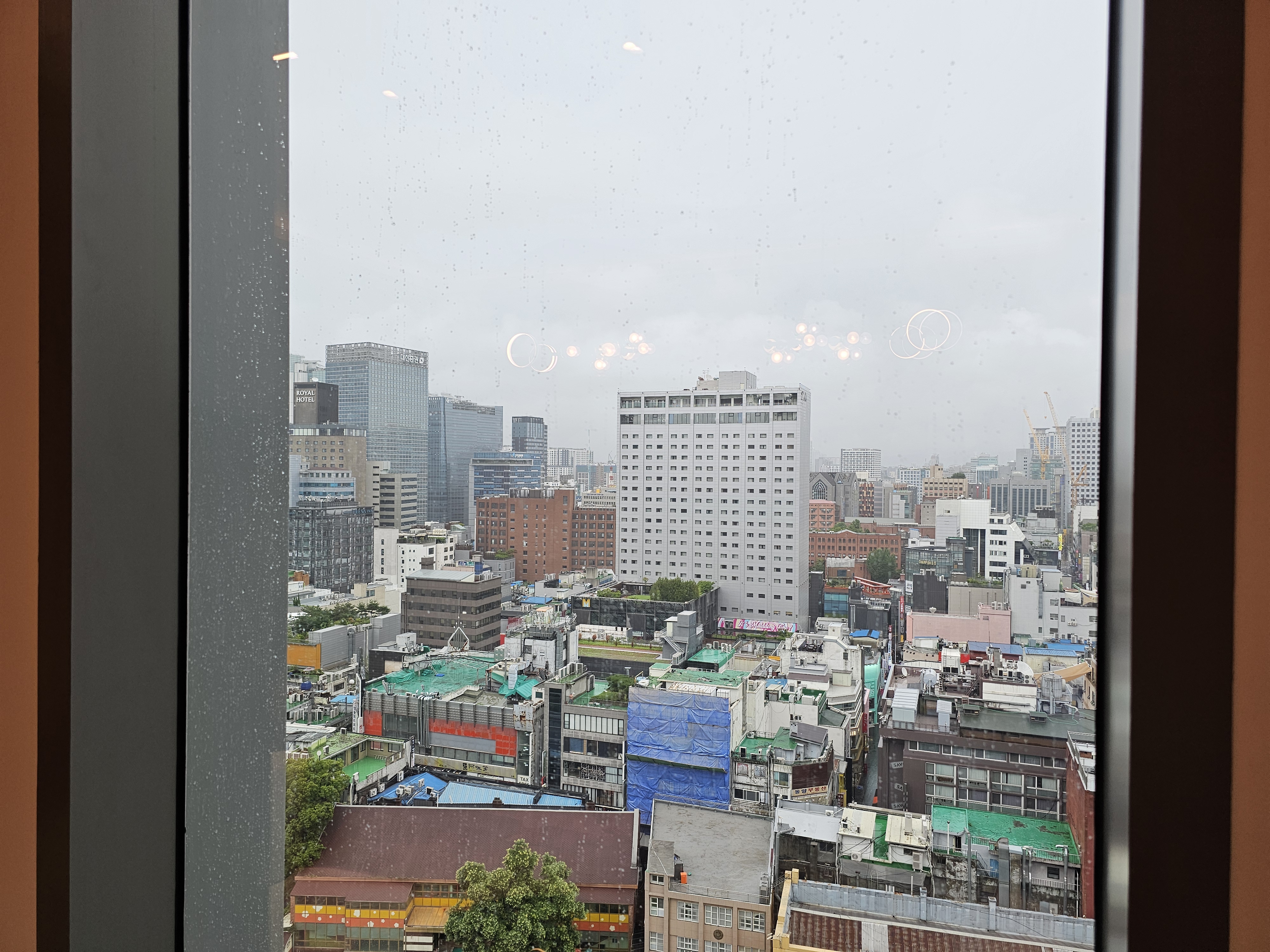 르메르디앙 서울 명동 르살롱 스위트룸