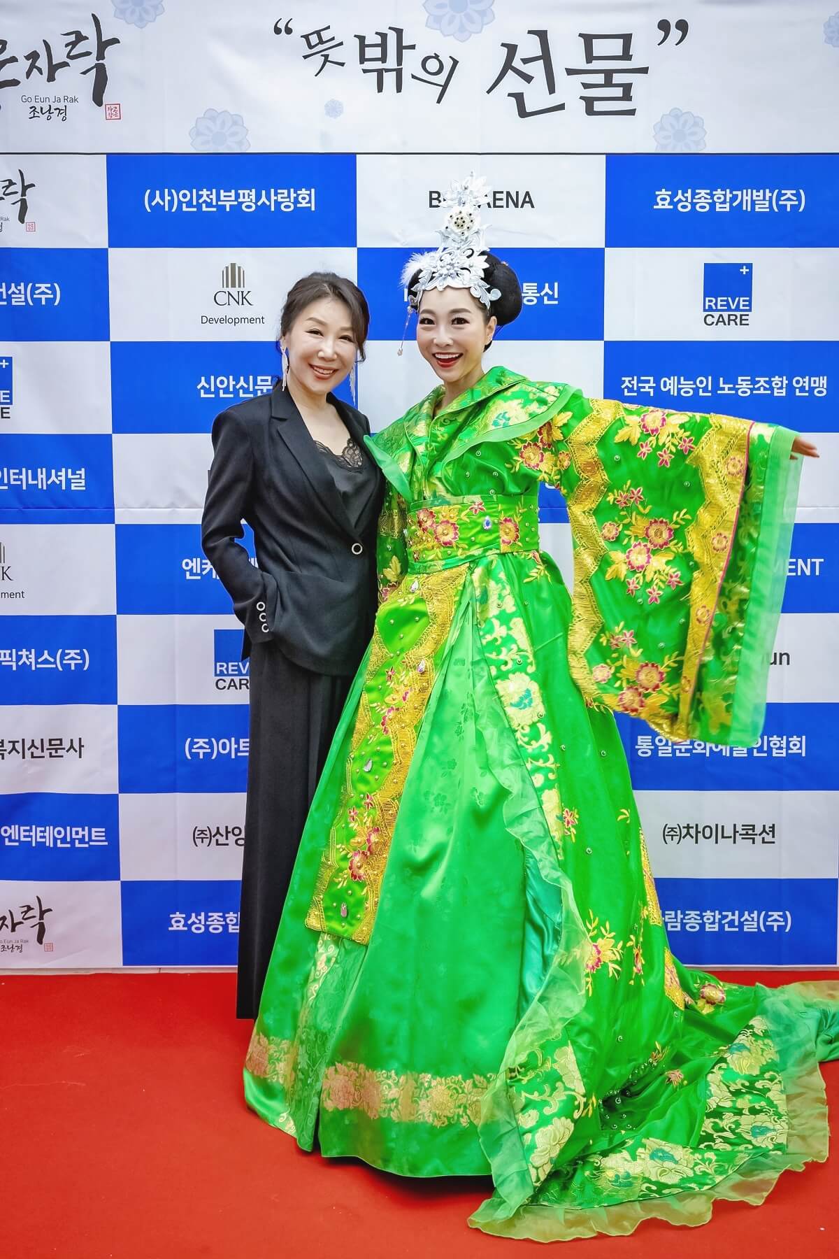 모델 이선율
