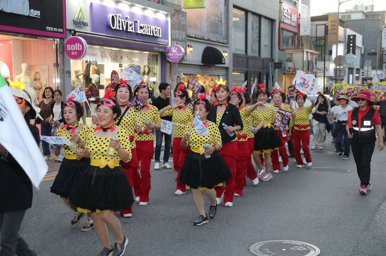 안동국제탈춤페스티벌 2025&amp;#44; 세계 탈춤과 어울림의 축제!