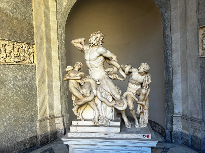 바다뱀에-물린-라오콘과-아들