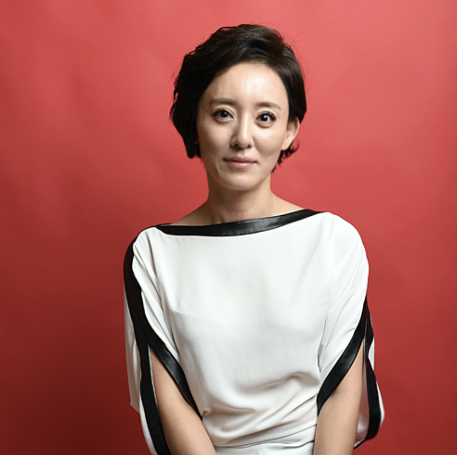 배우 손지나