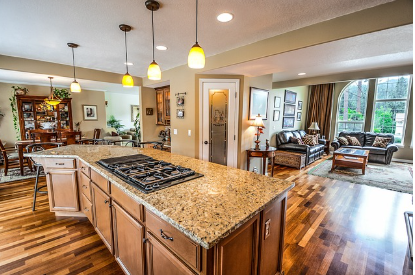 공간을 넓고 쾌적하게! 거실, 침실, 주방 정리 노하우 & 가구 배치 팁