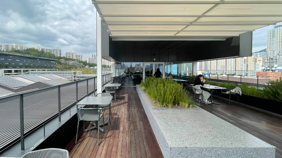 마이클 어반 팜테이블