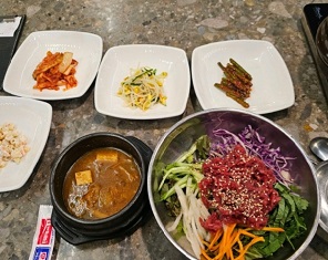 한우육회