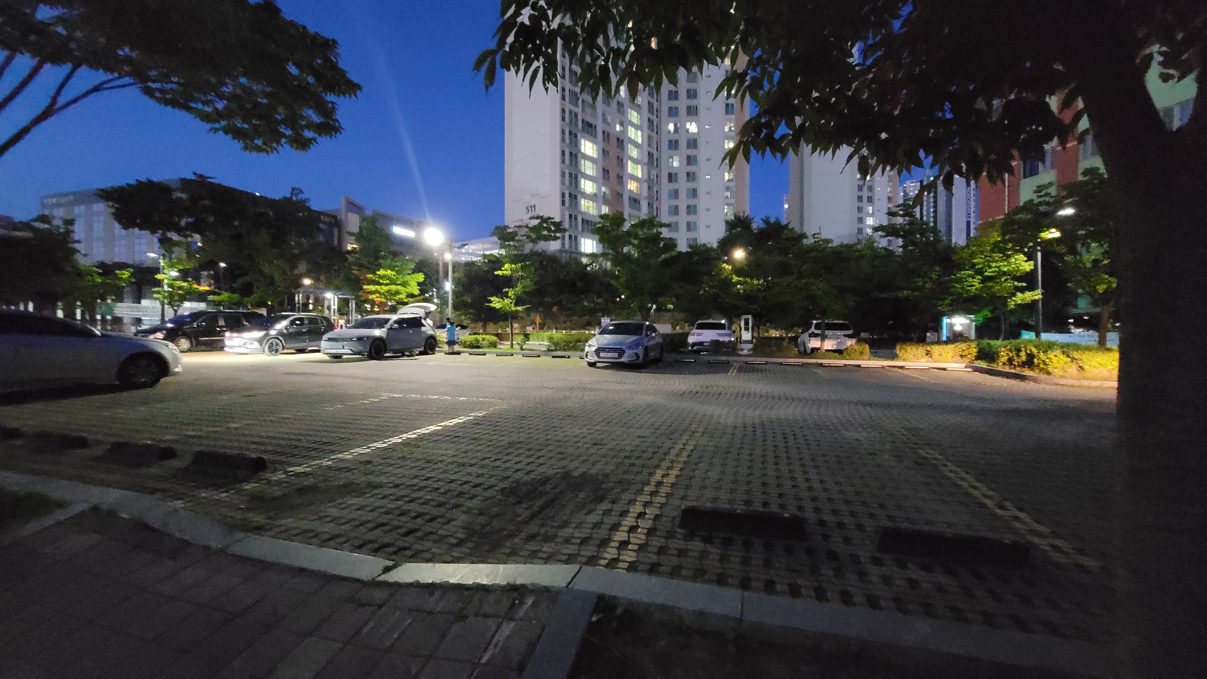 치동천 체육공원 공영주차장