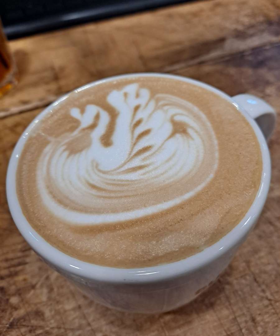 라떼아트 백조 스완