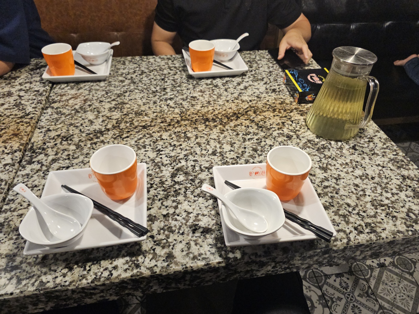 24.9월-장자강&amp;우시 : 2) 炉渔港 (L&uacute; Y&uacute; Gǎng/루위강) - 장자강시 생선요리집