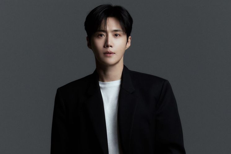 김선호 관련 사진