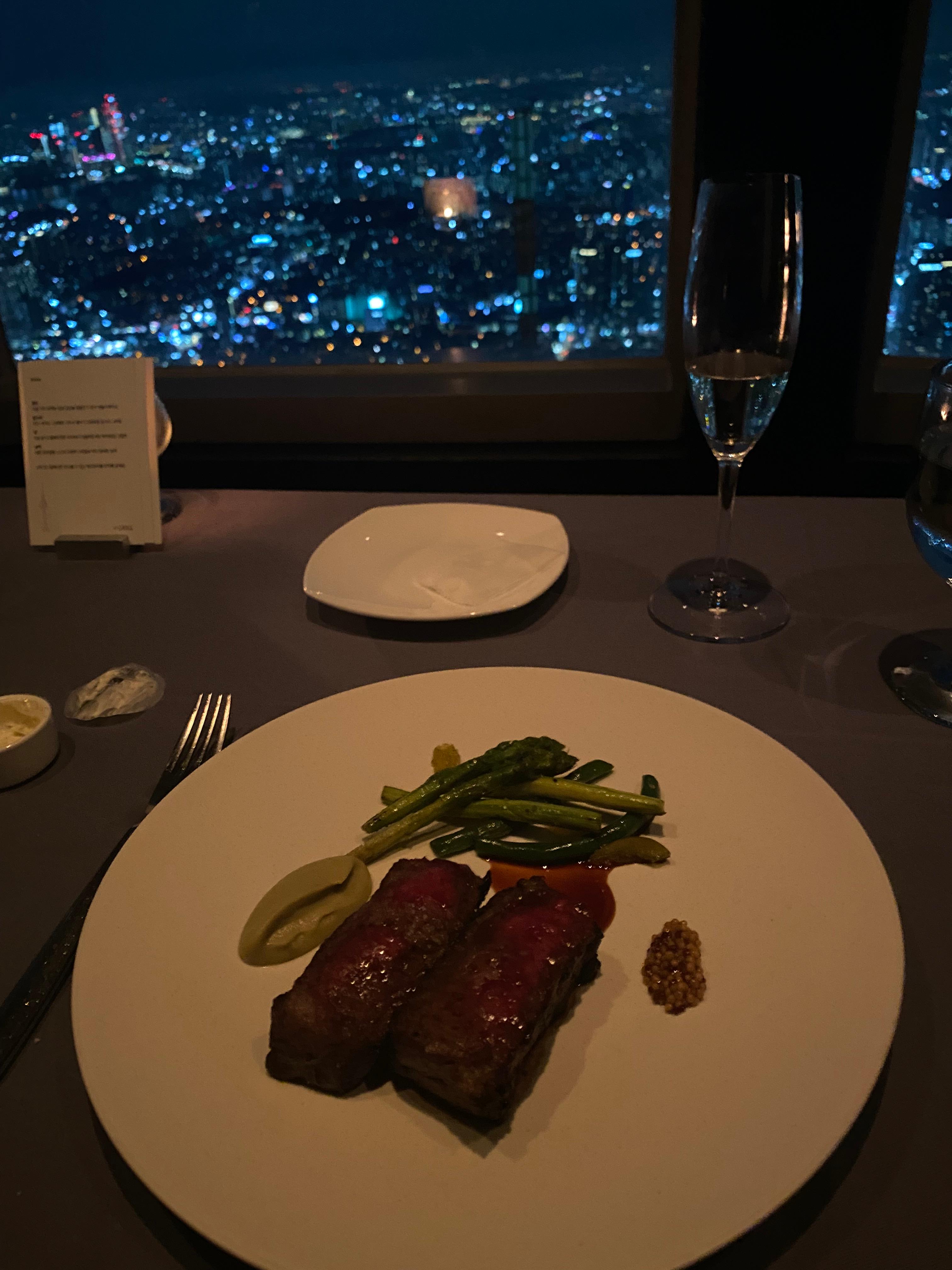 360도 회전하는 한눈에 보는 서울 뷰