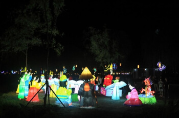 부여서동연꽃축제 궁남지 야경 빛의 향연_3