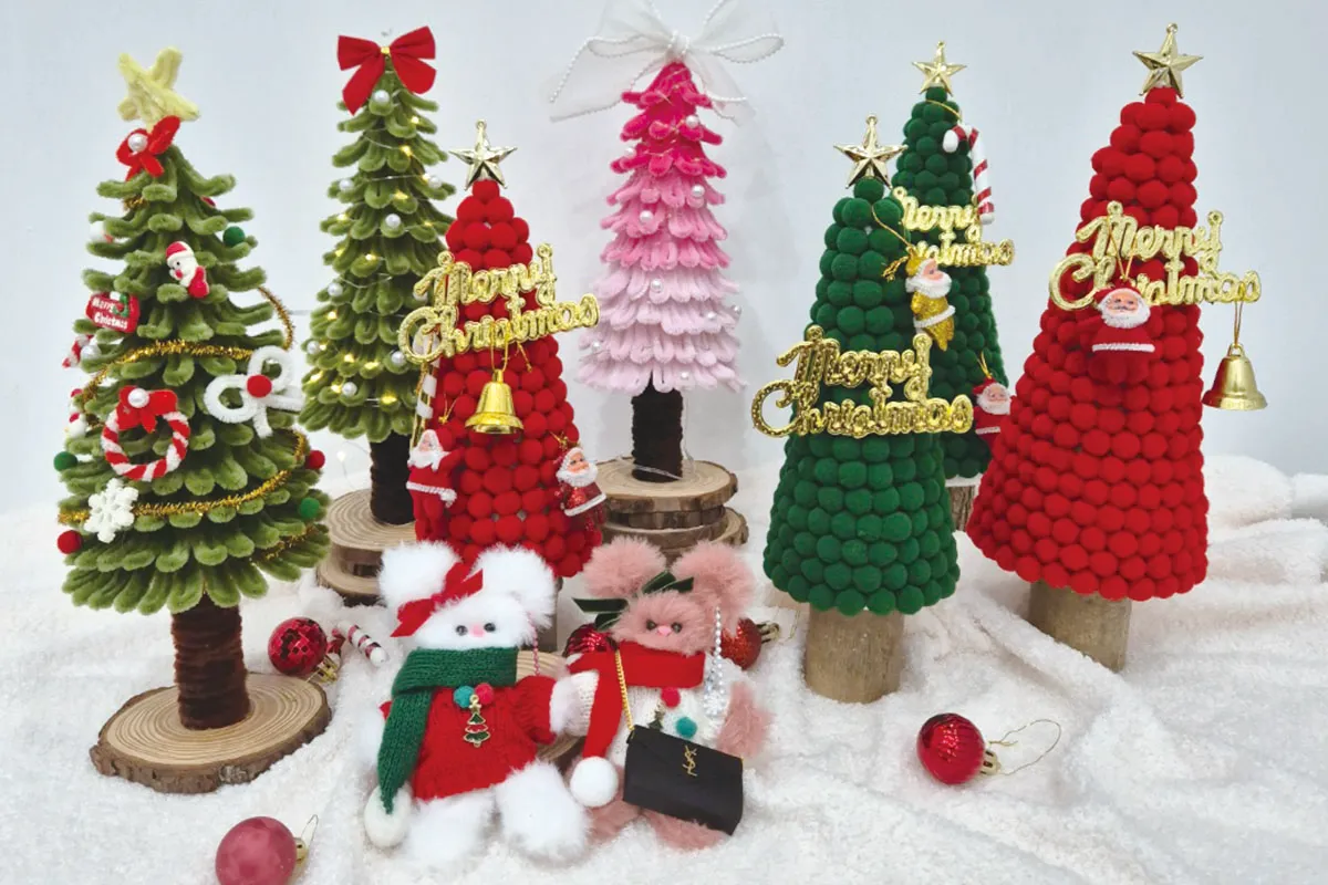 따뜻한-모루-크리스마스-트리-인형