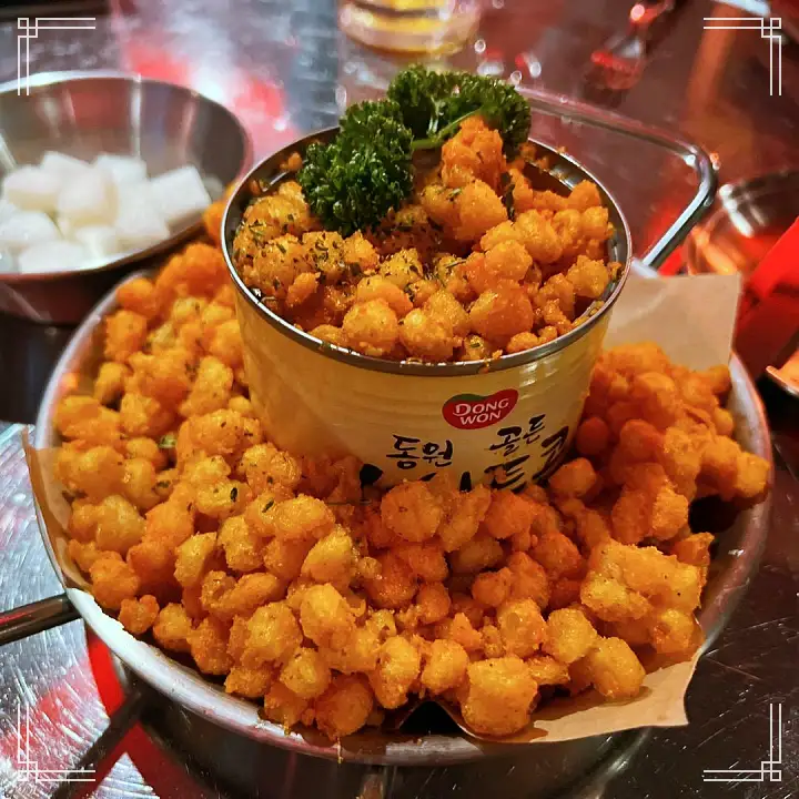 줄서는식당 광진구 군자 전기구이 통닭 맛집 함은정 미국계 치즈케이크 태국계 푸팟퐁커리 한국계 불닭 볶음면 권율 추천 49회 소개