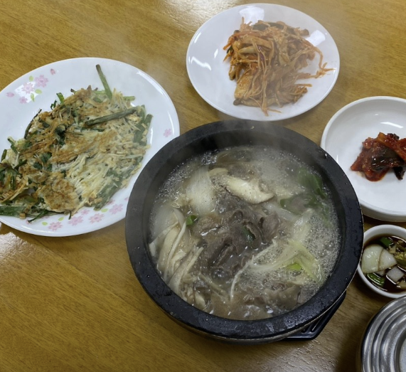 경북 경산 버섯불고기 전골 맛집 &amp;#124; 6시내고향 꿈바우버섯집