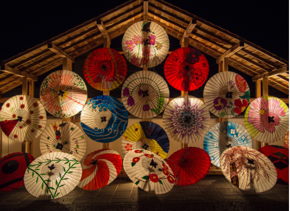 신이 머무는 섬, 일본 아오시마의 고양이 전설