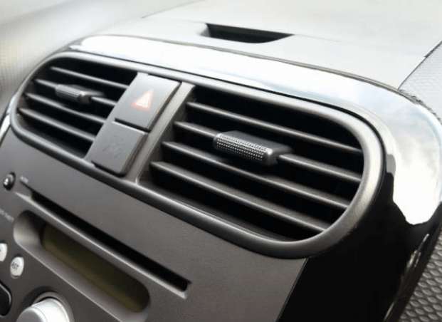 자동차 에어컨 냄새제거