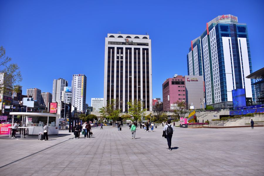 부산역 광장 2023년 4월