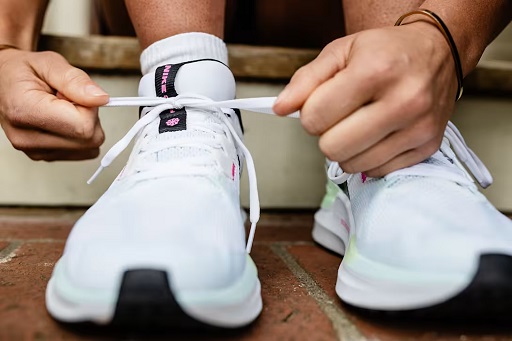 글의 이해를 돕기 위한 러닝화 이미지