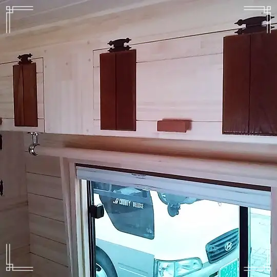 생방송오늘저녁 대둔산 나무 우드 캠핑카 제작 리모델링 공방 제작 의뢰 및 강좌 특강 추천