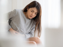 오른쪽 옆구리 통증 의심되는 병