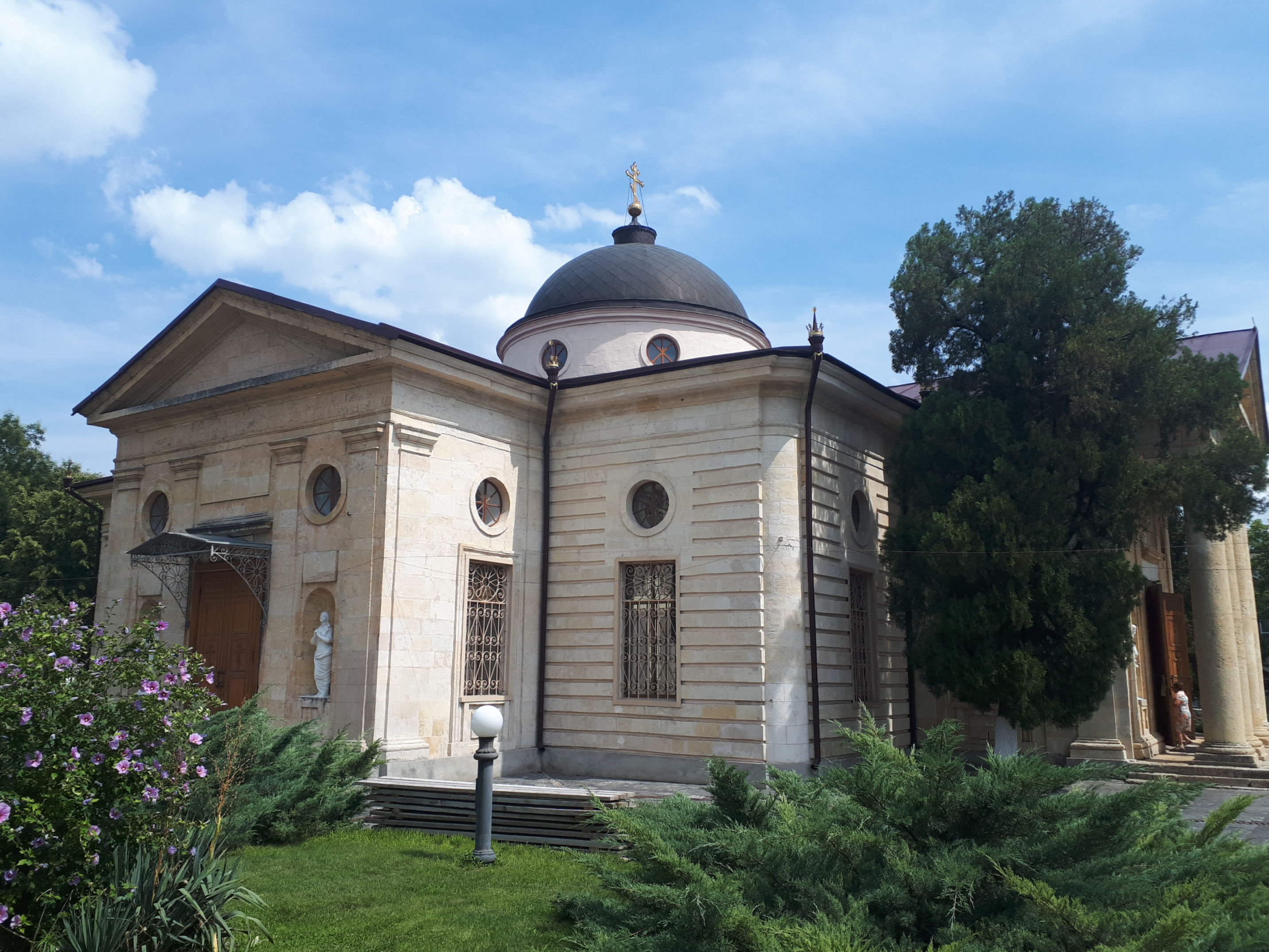 우크라이나 헤르손 성 카타리나 대성당 측면